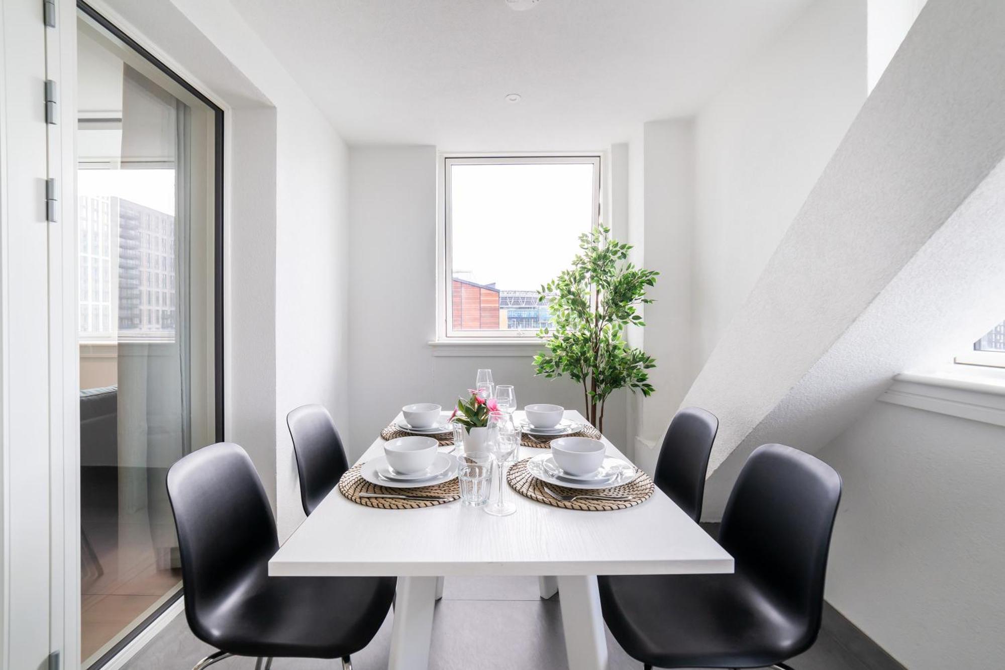 런던 Stylish Retreats On Olympic Way 아파트 외부 사진