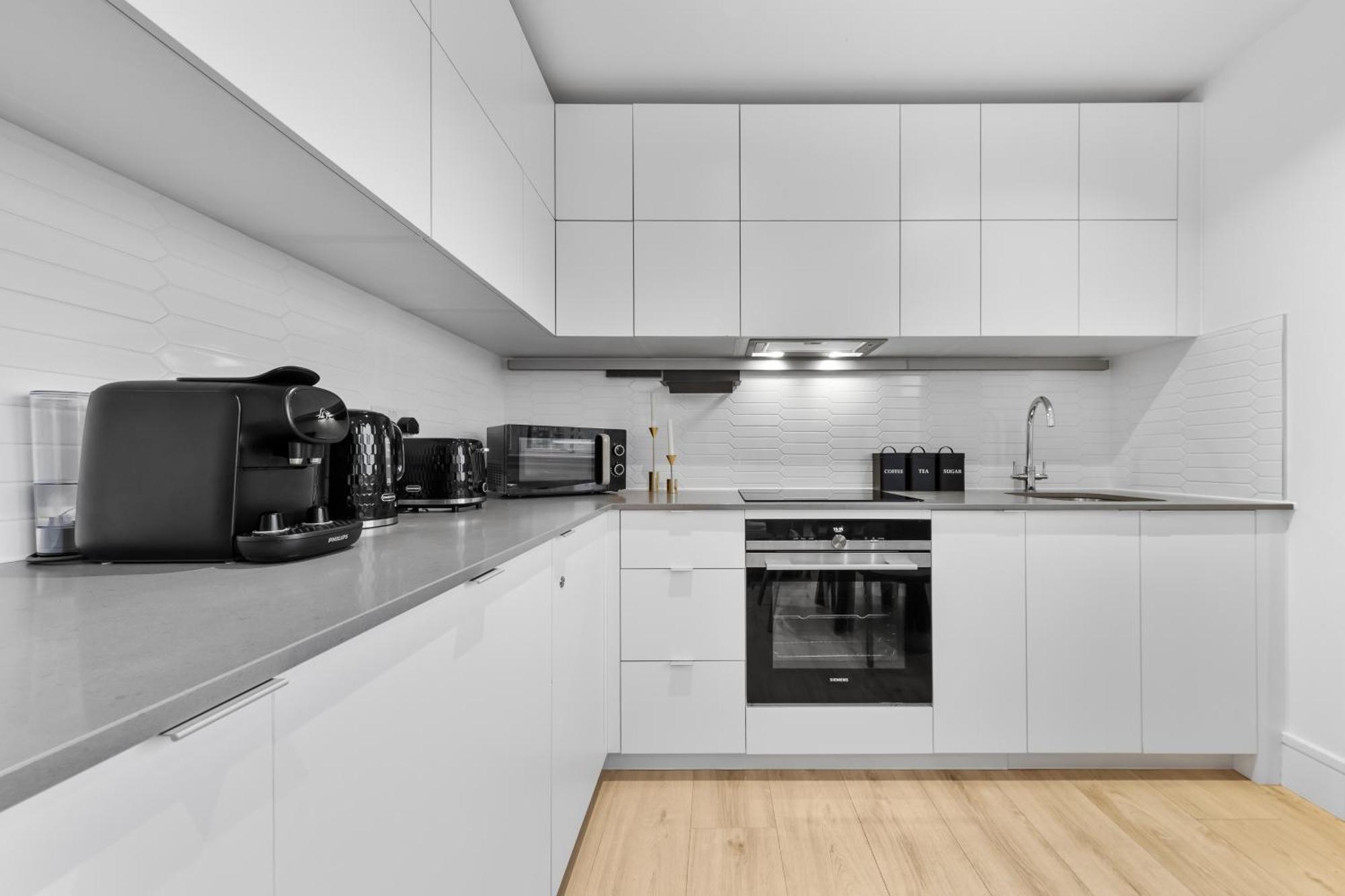 런던 Stylish Retreats On Olympic Way 아파트 외부 사진